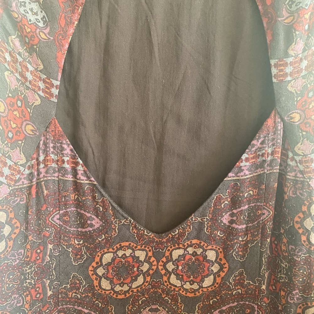 Dress - Picture 4 of 5